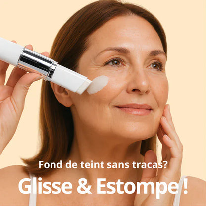 Fond de teint 2 en 1 avec pinceau intégré 2.0